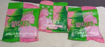 Wicked Apple & Cherry Bonbons 90G