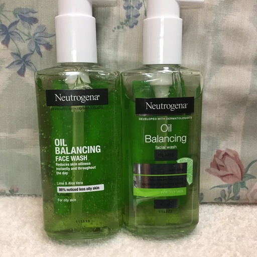 [3574661073224] Neutrogena Oil Balancing Facial Wash Mattify Lime & Aloe Vera 2 X 6.7 Fl Oz