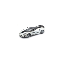 BBURAGO Ferrari FXX K Evo Car 1/18